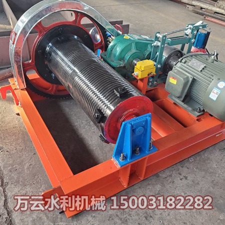 卷?yè)P(yáng)啟閉機(jī) (11)