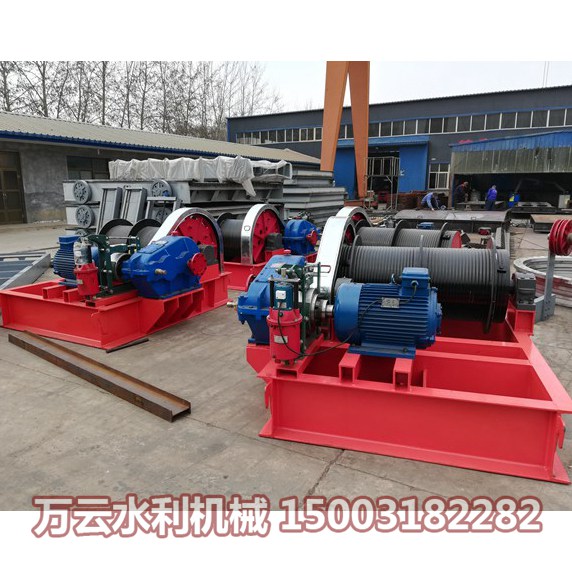 卷?yè)P(yáng)啟閉機(jī) (15)